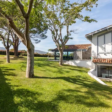 Villa Bailara- The Basque Elegance To Spend Dreamy Family Holidays ! * Ascain