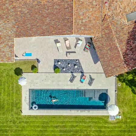 Villa Bailara- The Basque Elegance To Spend Dreamy Family Holidays ! Ascain